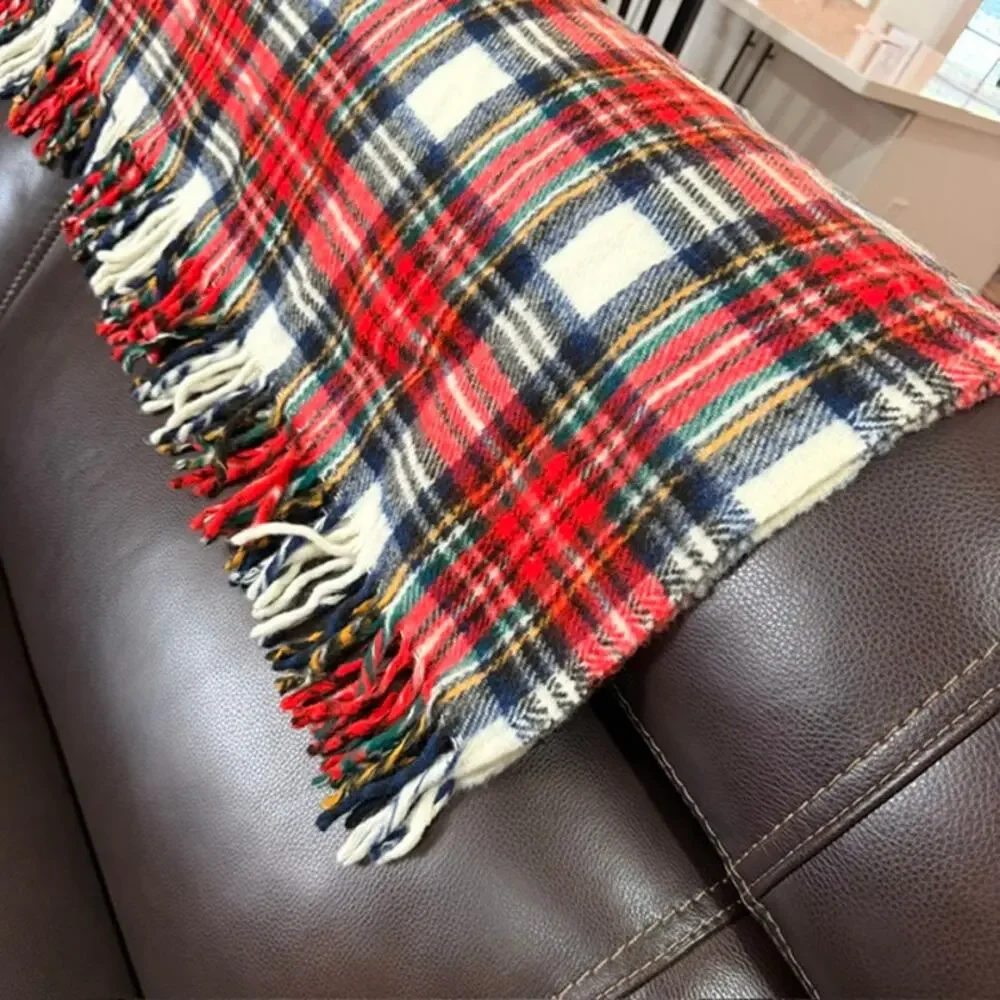 Rec-Robe Bonnie Plaid Energy Saver Red Plaid Throw Blanket with Fringe Vintage